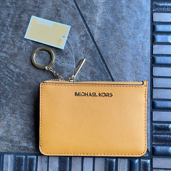 Michael Kors Jet Set Travel LG Flat Zip Phone Case Wristlet Wallet Marigold  